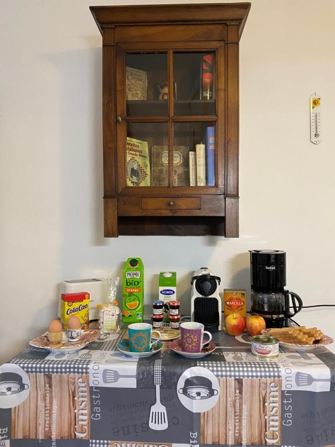 شقة Chez Helene 3 Etoiles, Labellise Disabled Pmr,Pour 4 Personnes Chiens Bienvenus-Pet Friendly بورغ مدام المظهر الخارجي الصورة