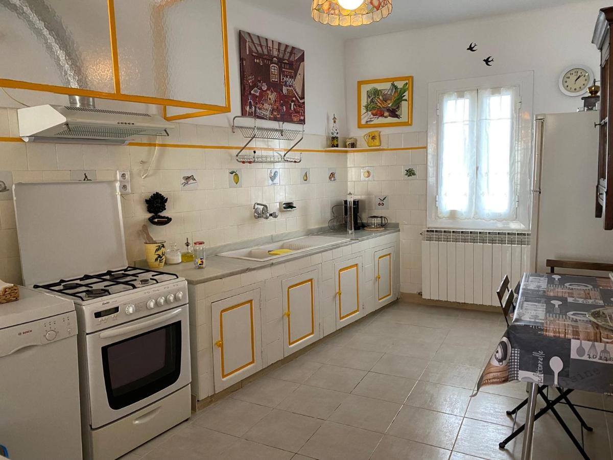 شقة Chez Helene 3 Etoiles, Labellise Disabled Pmr,Pour 4 Personnes Chiens Bienvenus-Pet Friendly بورغ مدام المظهر الخارجي الصورة